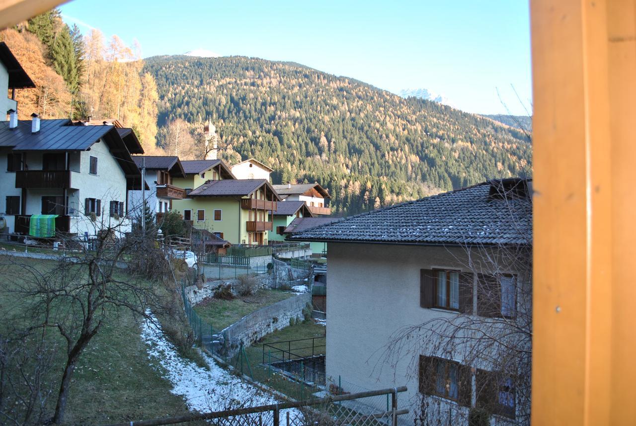 Villetta Con Giardino E Panorama Apartment Carisolo Luaran gambar